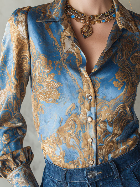 Camicetta in raso stampato blu – dettaglio