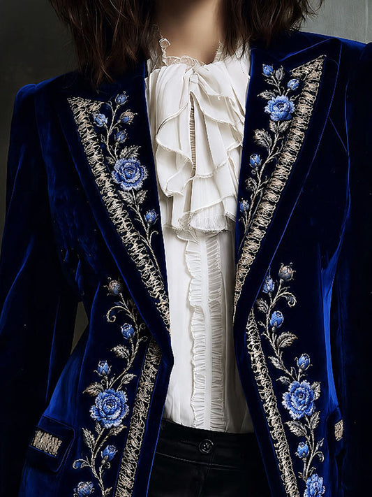 Giacca in velluto blu notte con rose ricamate – vista laterale