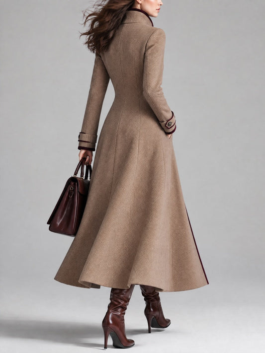 Cappotto lungo cammello in lana spinata – vista laterale