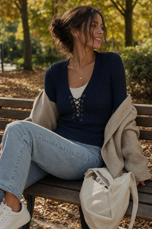 Maglione retro blu navy – look completo