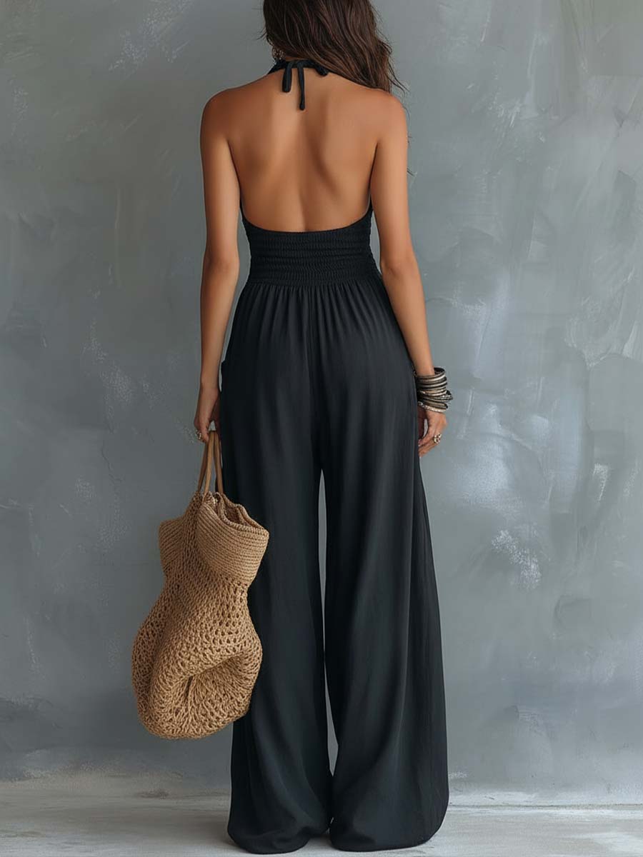 Tuta retrò nera con halter in pizzo – dettaglio