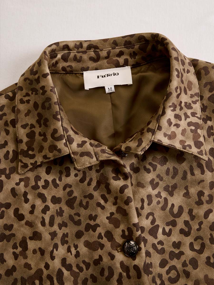 Giacca in camoscio leopardato marrone – dettaglio 4