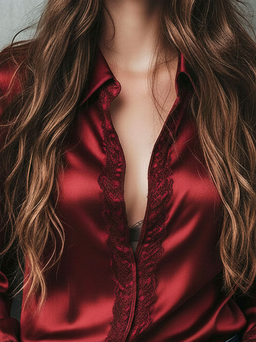 Blusa in raso bordeaux – dettaglio dei polsini
