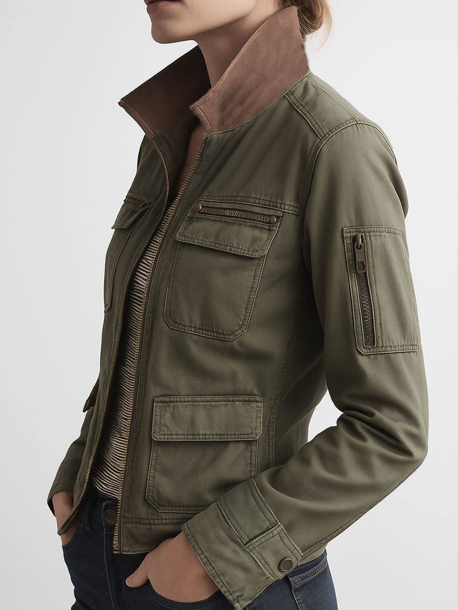 Giacca cargo verde oliva con tasche utility – dettaglio 5