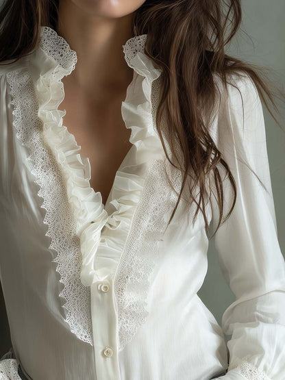 Camicetta bianco avorio con pizzo – look completo