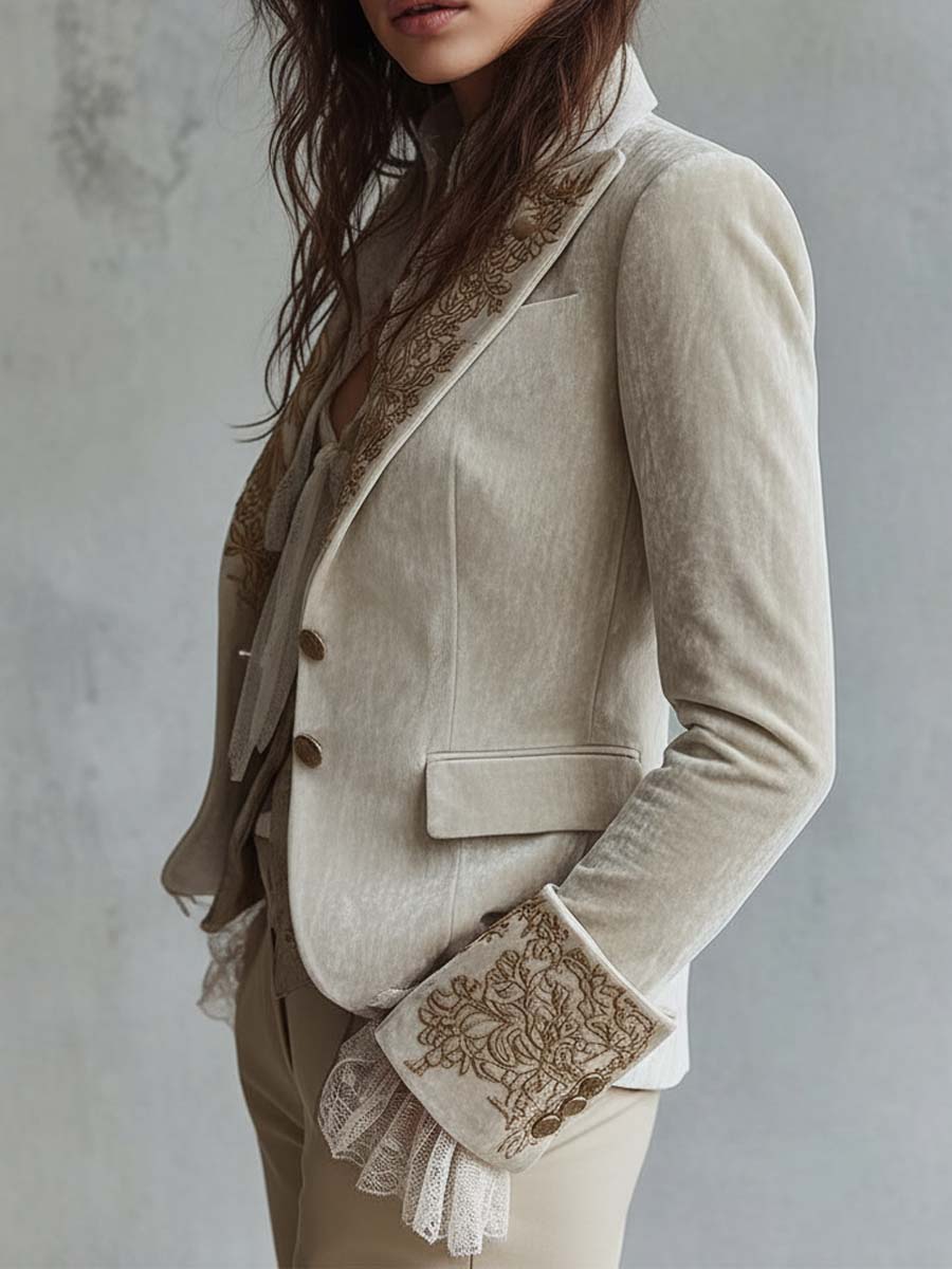 Blazer in velluto avorio ricamato – dettaglio
