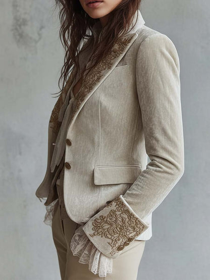 Blazer in velluto avorio ricamato – dettaglio