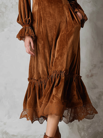 Abito midi marrone in velluto con pizzo – dettaglio 5