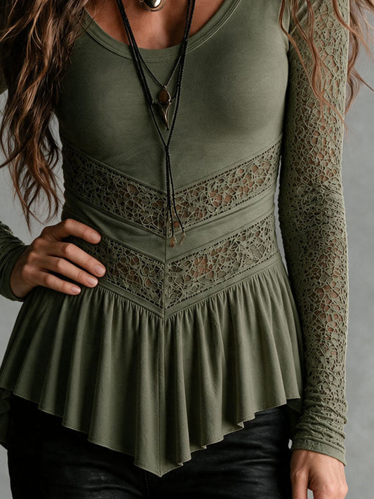 Top boho verde salvia in pizzo con maniche lunghe e peplum – dettaglio 1