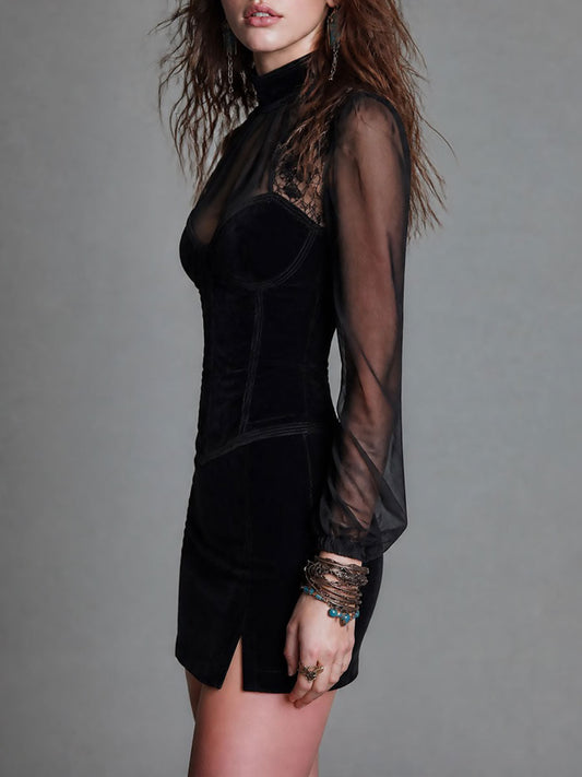 Abito mini nero effetto camoscio con bustier in pizzo e spacco laterale – dettaglio 1
