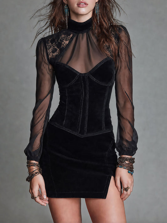 Abito mini nero effetto camoscio con bustier in pizzo e spacco laterale – vista frontale