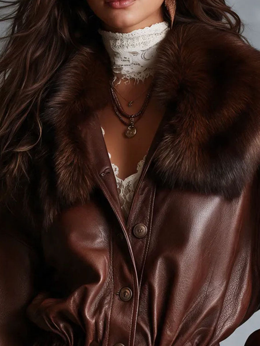 Giacca boho in similpelle bordeaux – dettaglio del collo