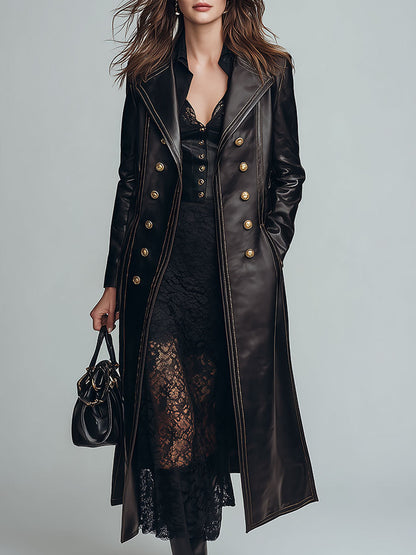 Cappotto doppiopetto nero in ecopelle – dettaglio