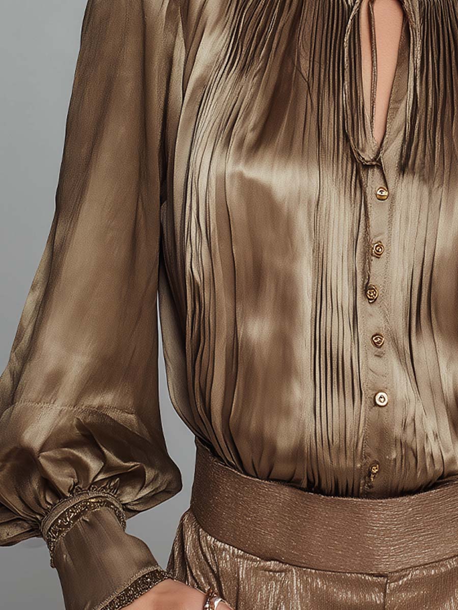 Camicia in raso plissé verde-marrone – vista laterale