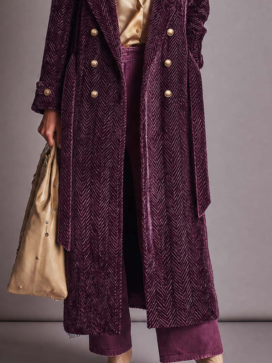 Cappotto lungo viola prugna – look completo