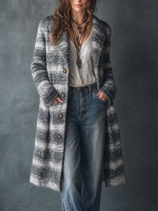Cappotto in maglia grigio e bianco – vista frontale