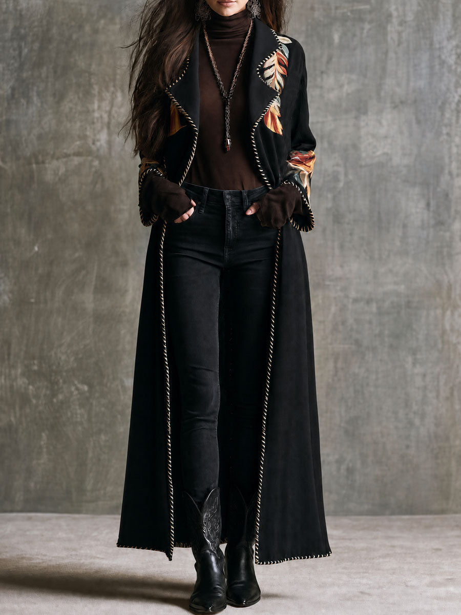 Spolverino lungo in microsuede nero con revers a fiori – dettaglio