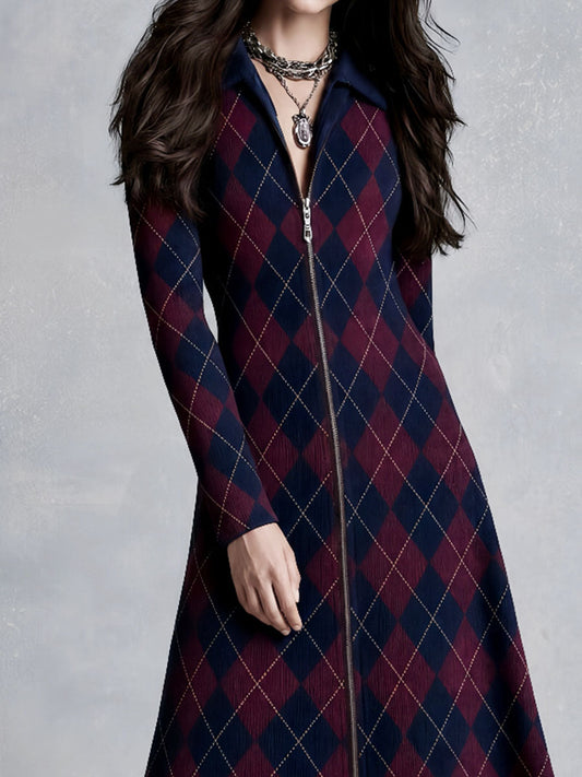 Abito midi in maglia a rombi blu navy e bordeaux – vista laterale