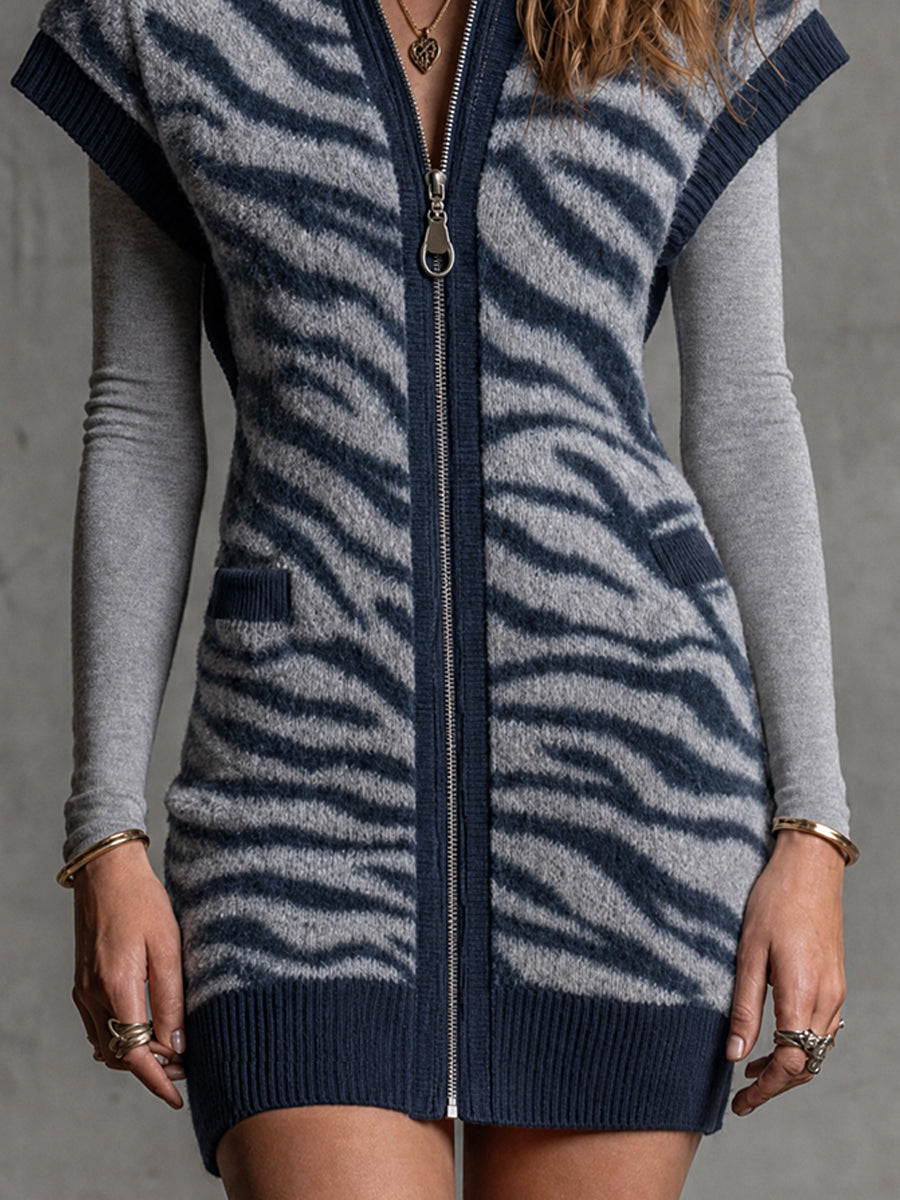 Gilet in maglia zebrata indaco – dettaglio
