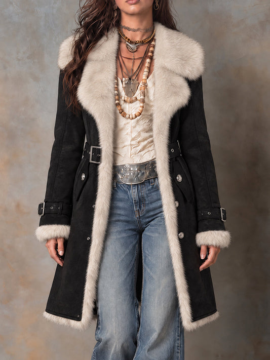 Cappotto in finto suede con bordo in eco-pelliccia – vista frontale