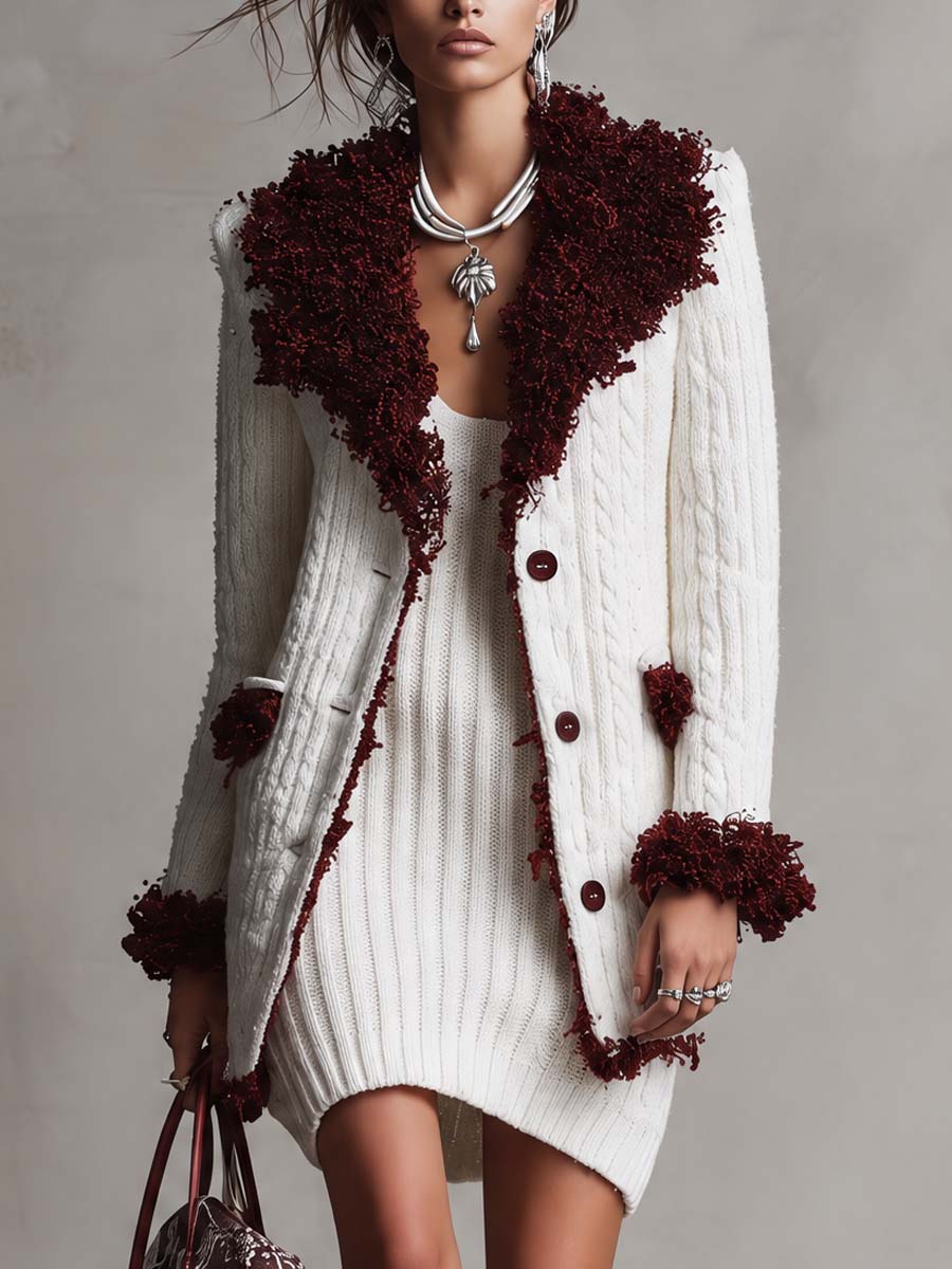 Cardigan lungo bianco in maglia a trecce con frange – vista frontale