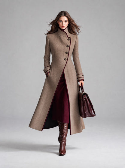 Cappotto lungo cammello – dettaglio del colletto