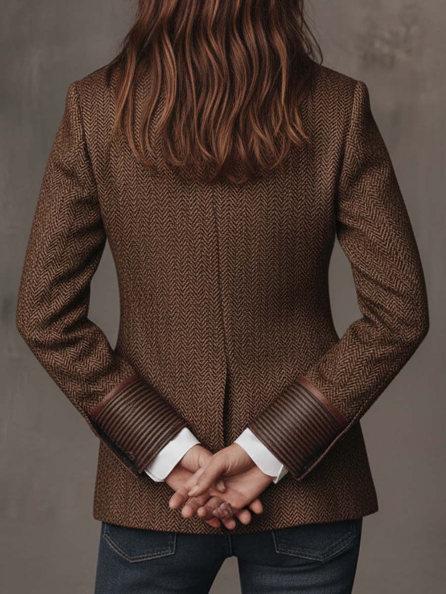 Blazer in tweed spigato marrone – dettaglio