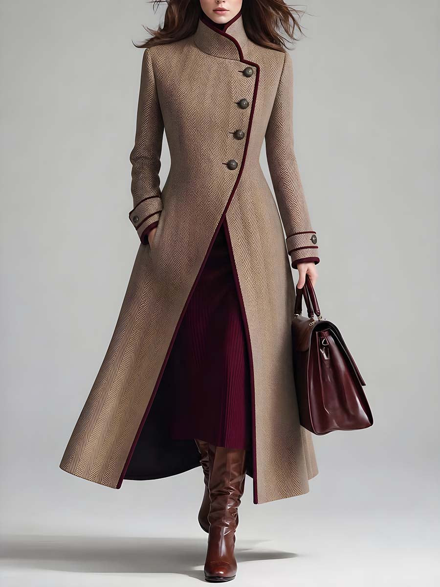 Cappotto lungo cammello in lana spinata con colletto alla coreana – vista frontale