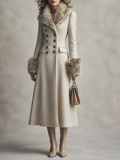 Cappotto beige doppiopetto quiet luxury – look completo
