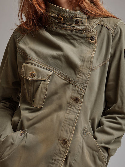 Giacca verde militare collo coreano – look completo