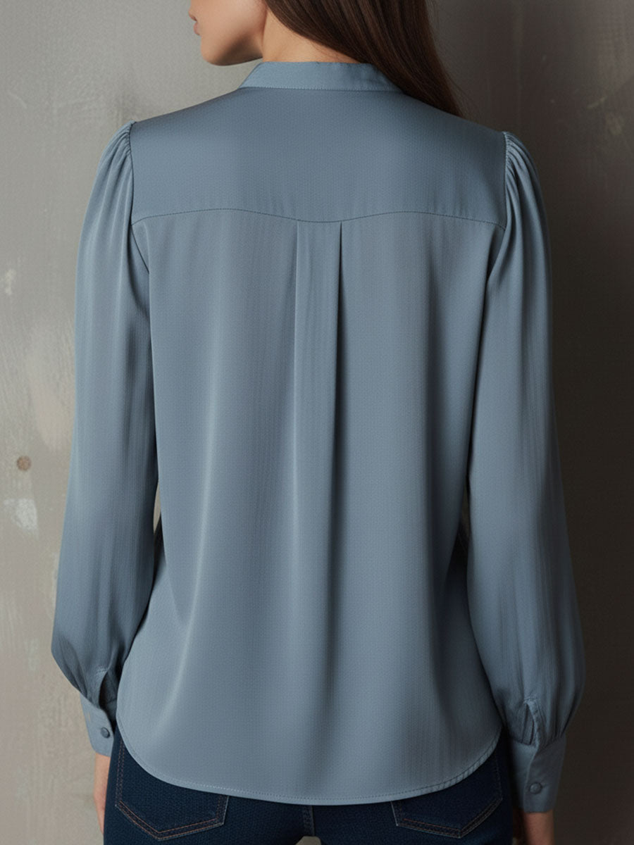 Camicetta in chiffon azzurro polvere – dettaglio 7