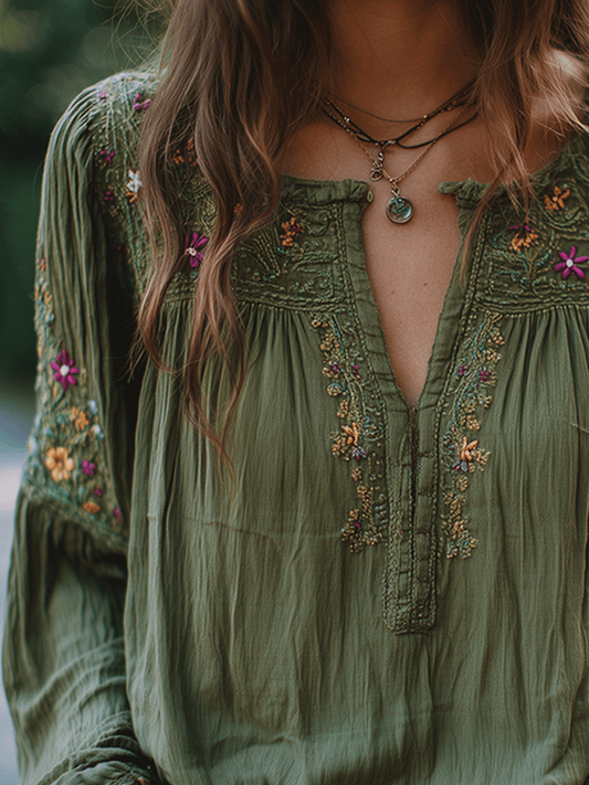 Camicia in cotone verde oliva ricamata – vista posteriore