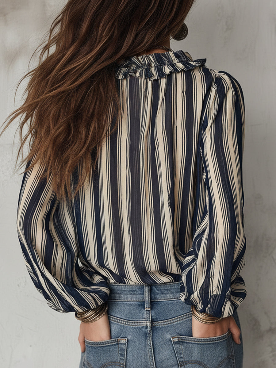 Camicetta in chiffon a righe blu scuro – dettaglio