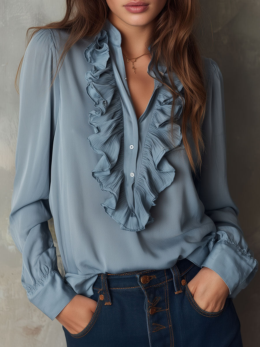 Camicetta in chiffon azzurro polvere – vista frontale