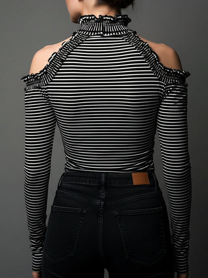 Top a righe a collo alto con spalle scoperte – dettaglio 6