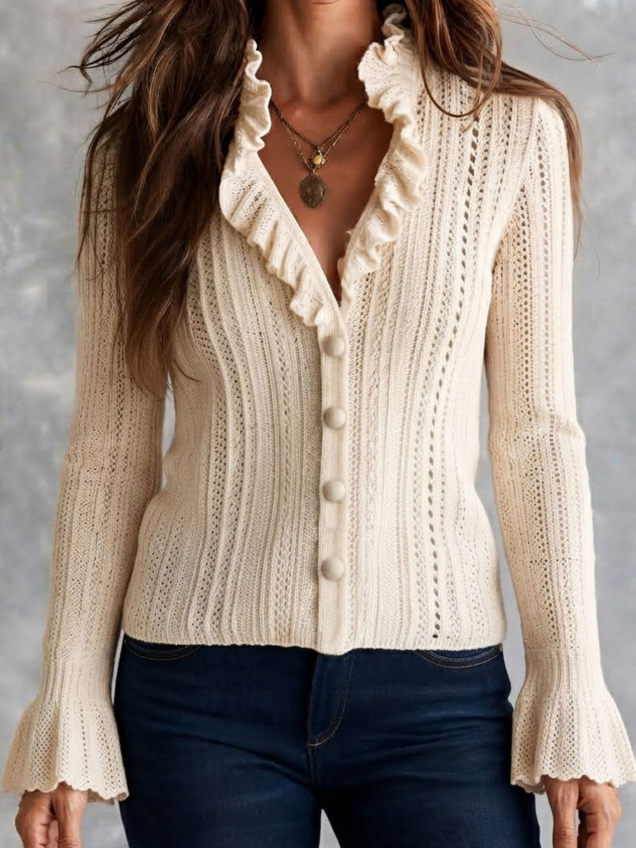 Cardigan boho crema in maglia traforata con colletto a volant – dettaglio 2