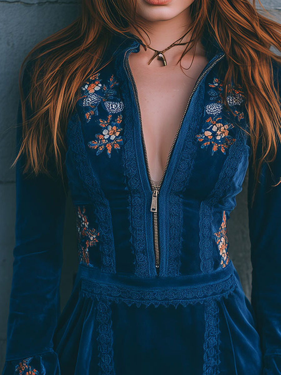 Vestito mini in velluto blu – dettaglio del tessuto