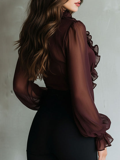 Camicetta in chiffon prugna – look completo