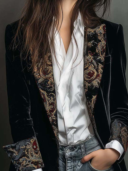 Blazer in velluto nero barocco – look completo