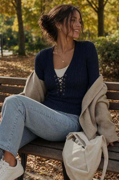 Maglione retro blu navy – look completo