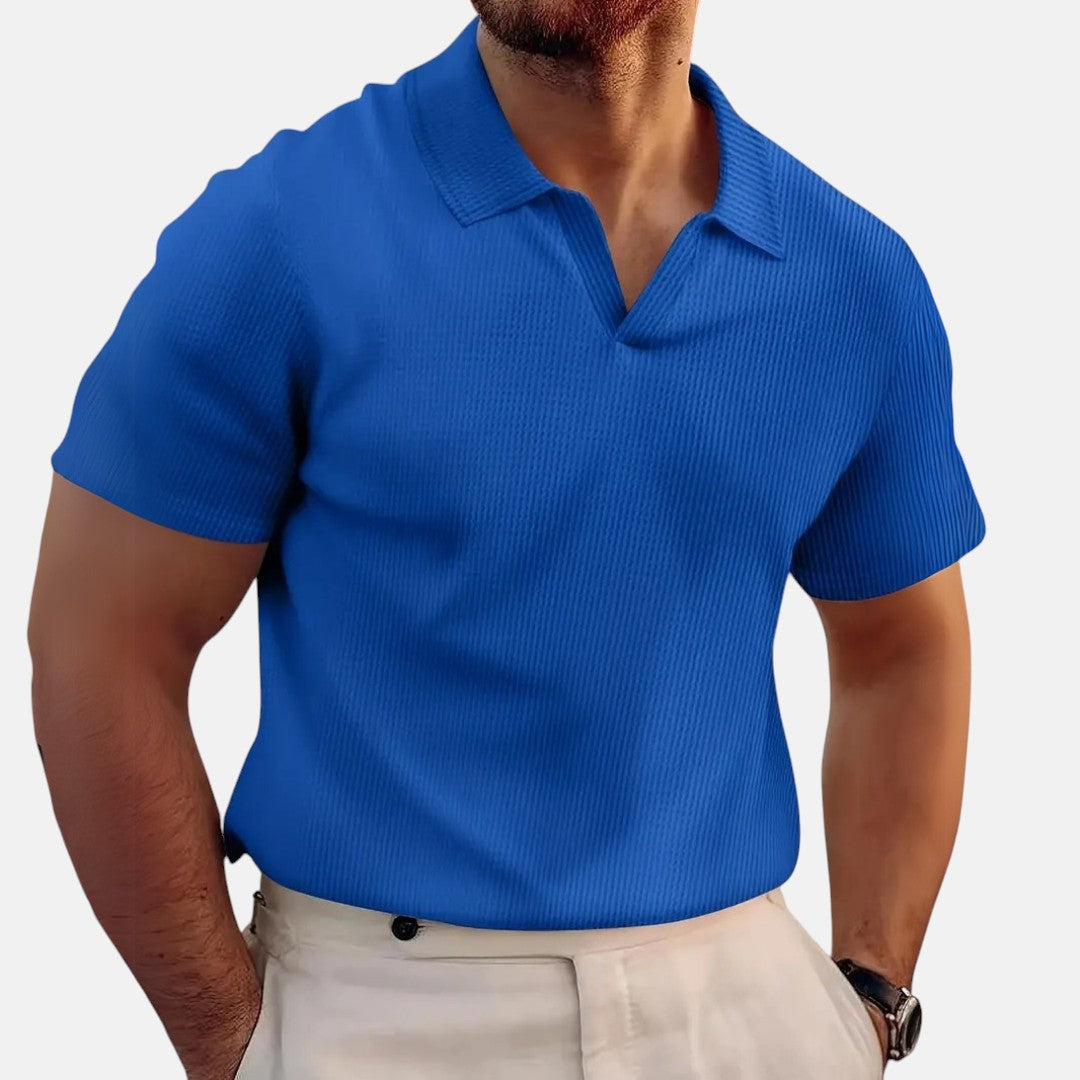 Polo Mario blu con scollo a V – vista frontale