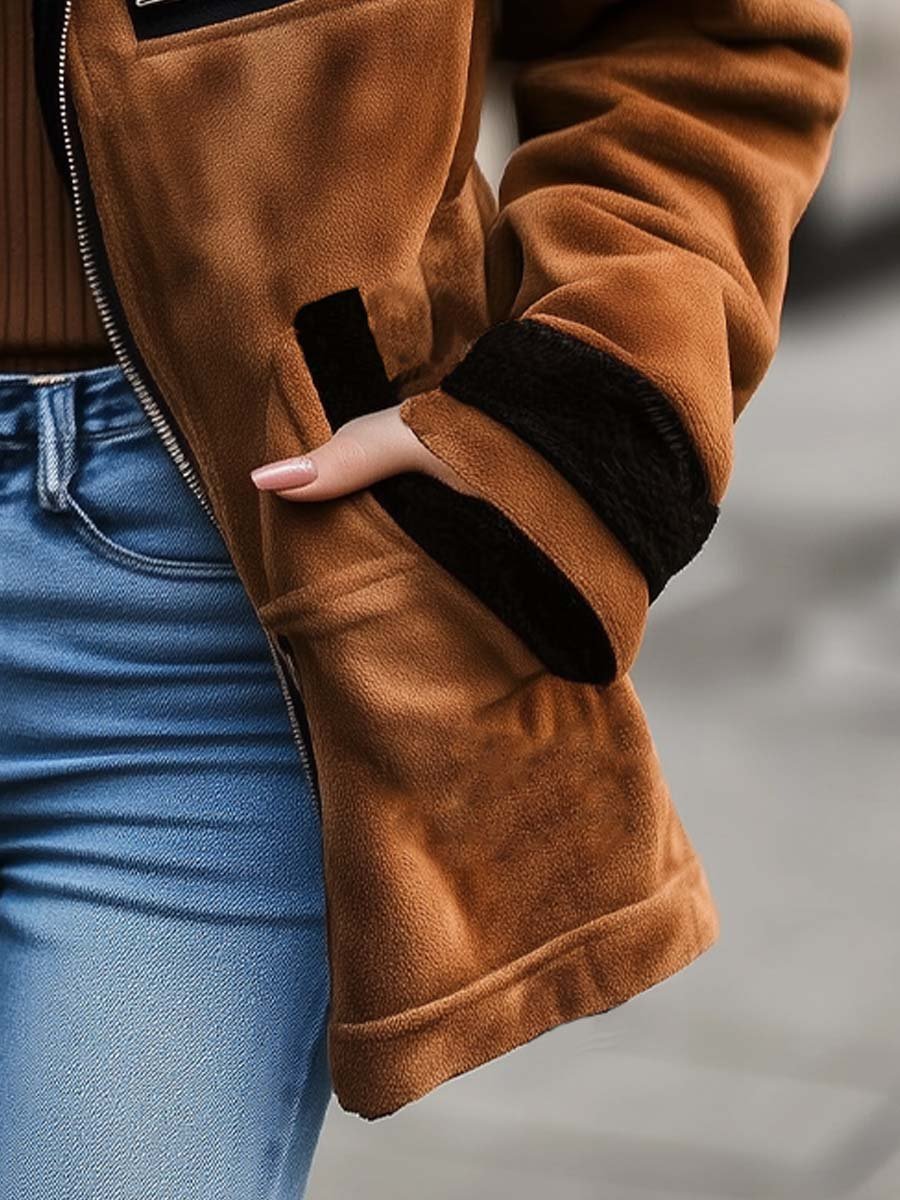 Cappotto retrò in camoscio marrone – vista frontale