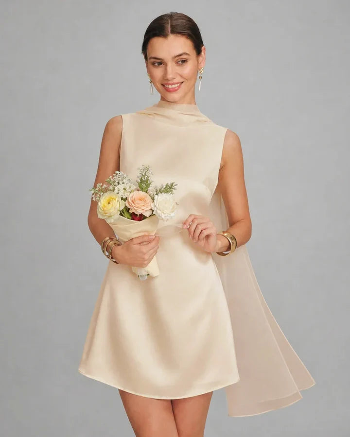Mini abito Celine in raso crema – vista frontale
